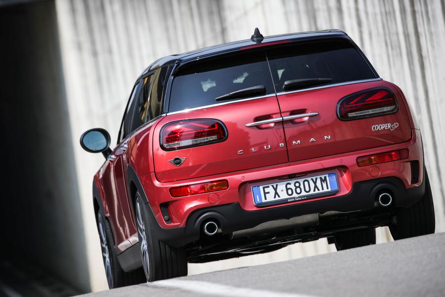  Mini Cooper SD Clubman (F54) 2019 года  (WW) (фото 5 из 42)
